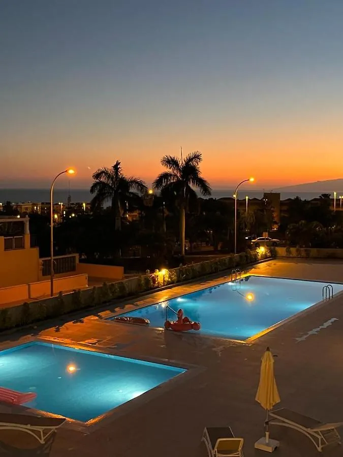 Nautico En Las Terrazas 아데제 아파트